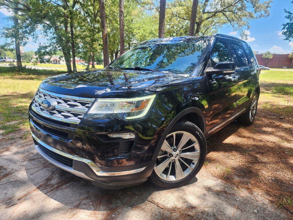 2018 Ford Explorer Limited's photo